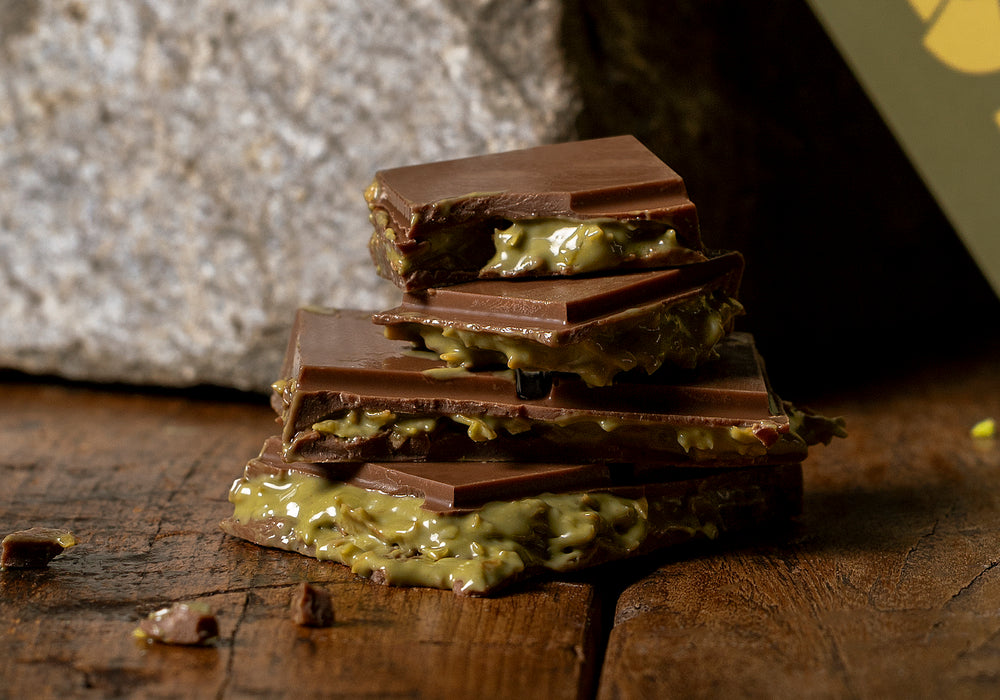 Tableta de chocolate leche pistacho & kanafe